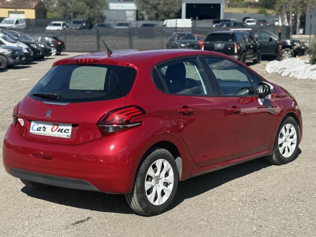 Peugeot 208 1.2 e-THP 68ch BVM5 Like Clim *I