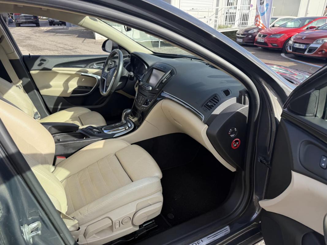 Opel Insignia 2.0 CDTI 163cv Cosmo Pack BVA * I