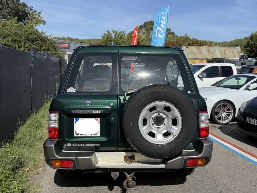 Nissan Patrol GR Court 3.0 DI Luxe *I