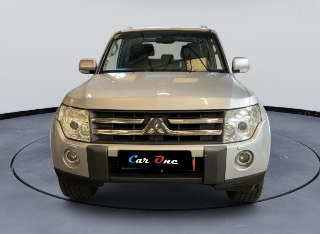 Mitsubishi Pajero COURT 3.2 DI-D 170cv 4X4 Instyle BVA *I