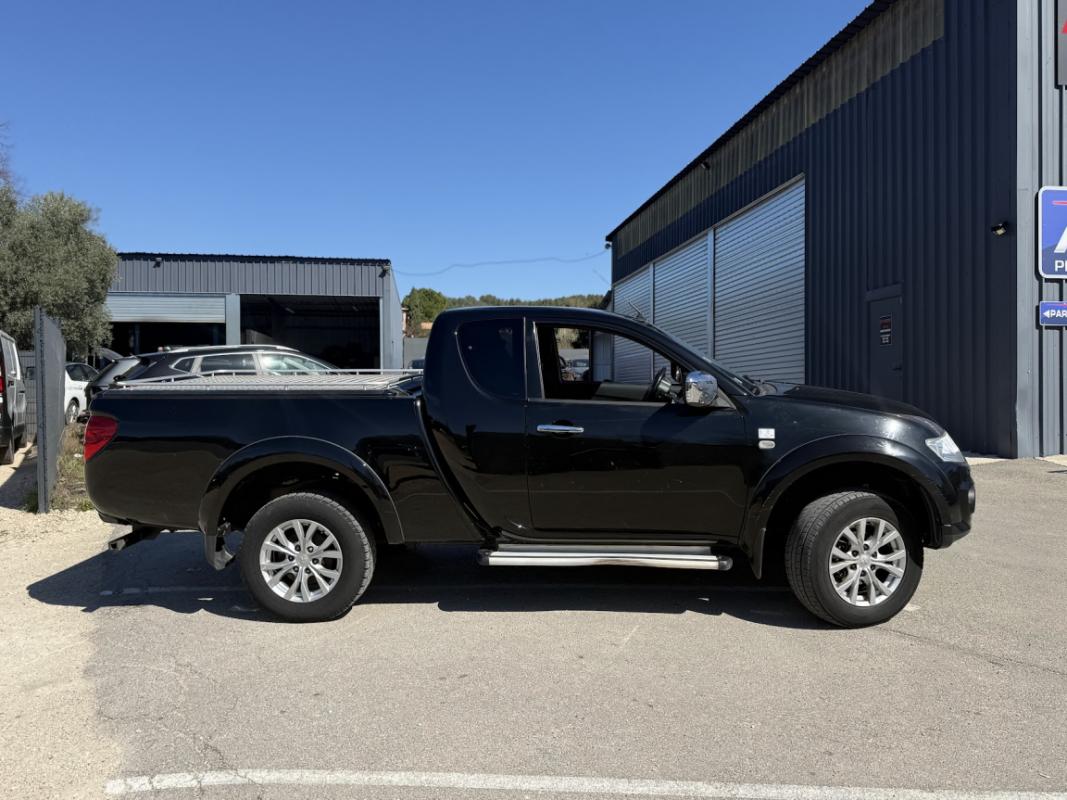 Mitsubishi L200 2.5 TD 178cv CLUB CAB INTENSE *I