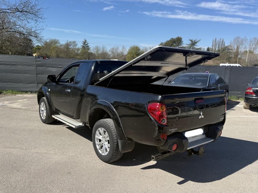Mitsubishi L200 2.5 TD 178cv CLUB CAB INTENSE *I