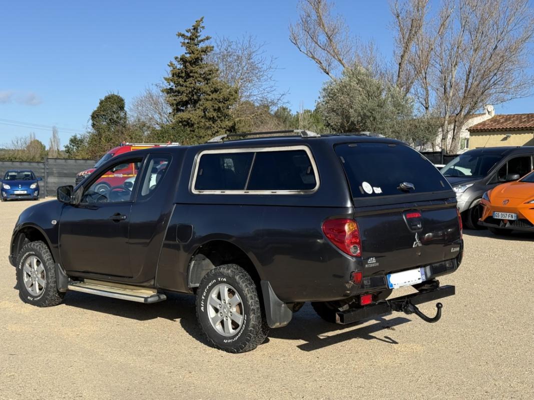 Mitsubishi L200 2.5 DI-D 136 4X4 CLUB CAB TVA RECUPERABLE * I