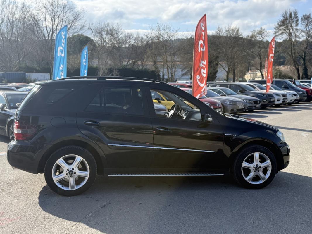 Mercedes-Benz Classe M ML 320 CDI V6 225cv BVA *I