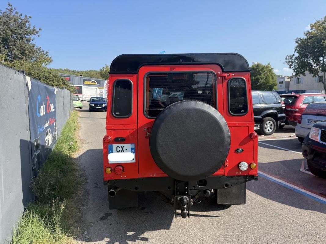 Land Rover Defender 110 2.5 Td4 122cv Station Wagon *I