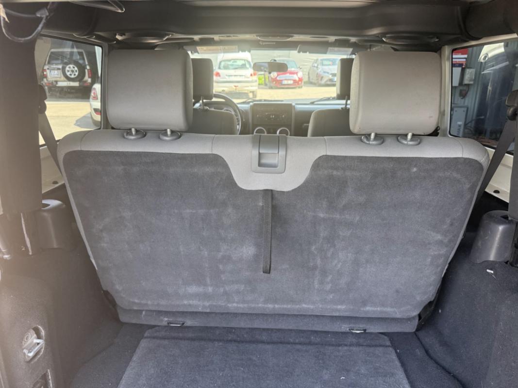 Jeep Wrangler 2.8 CRD 177 Sahara BVA * I