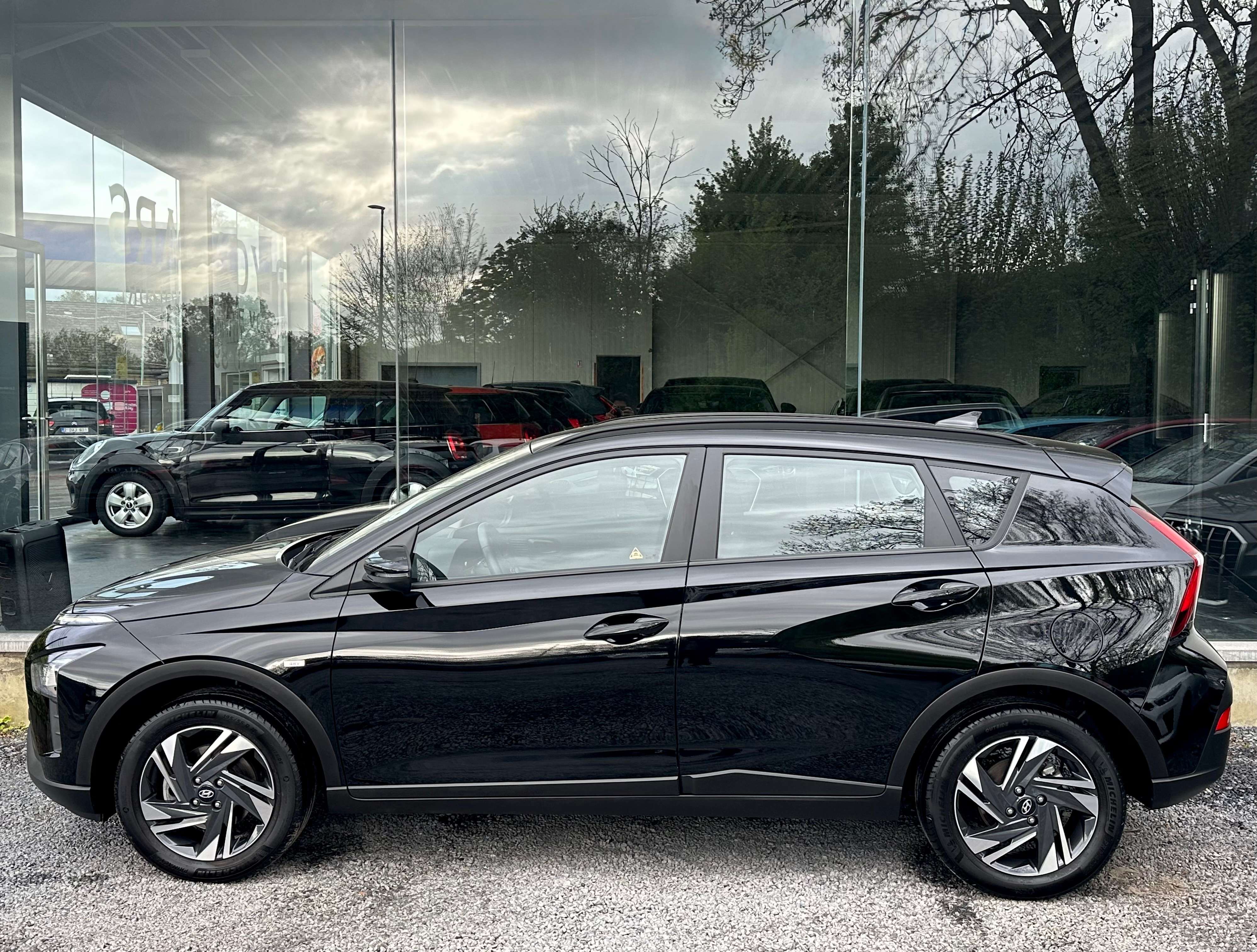 Hyundai BAYON 1.0*1ER PROP*CAMERA*BOITE AUTO*CARNET HYUNDAI*GARANTIE