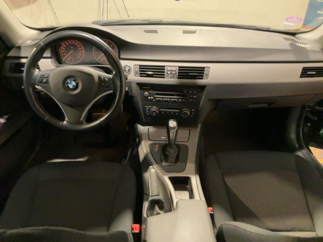 Bmw Serie 3 E92 LCI Coupé 320i 170ch Confort BVA * I