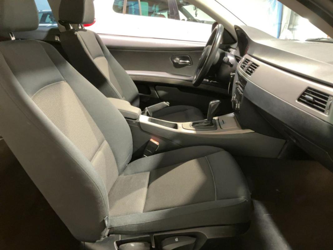 Bmw Serie 3 E92 LCI Coupé 320i 170ch Confort BVA * I
