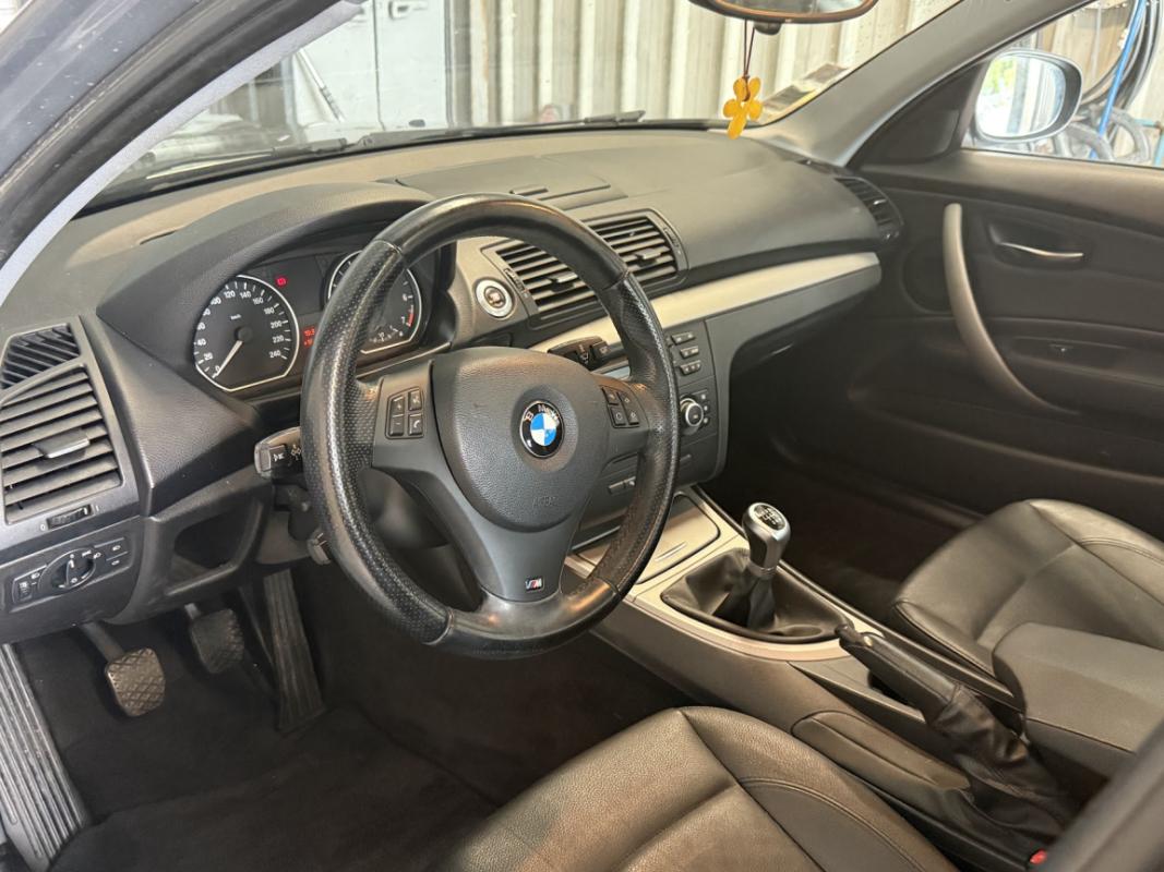 Bmw Serie 1 E87 LCI 116i 122cv Luxe Toit Ouvrant*I