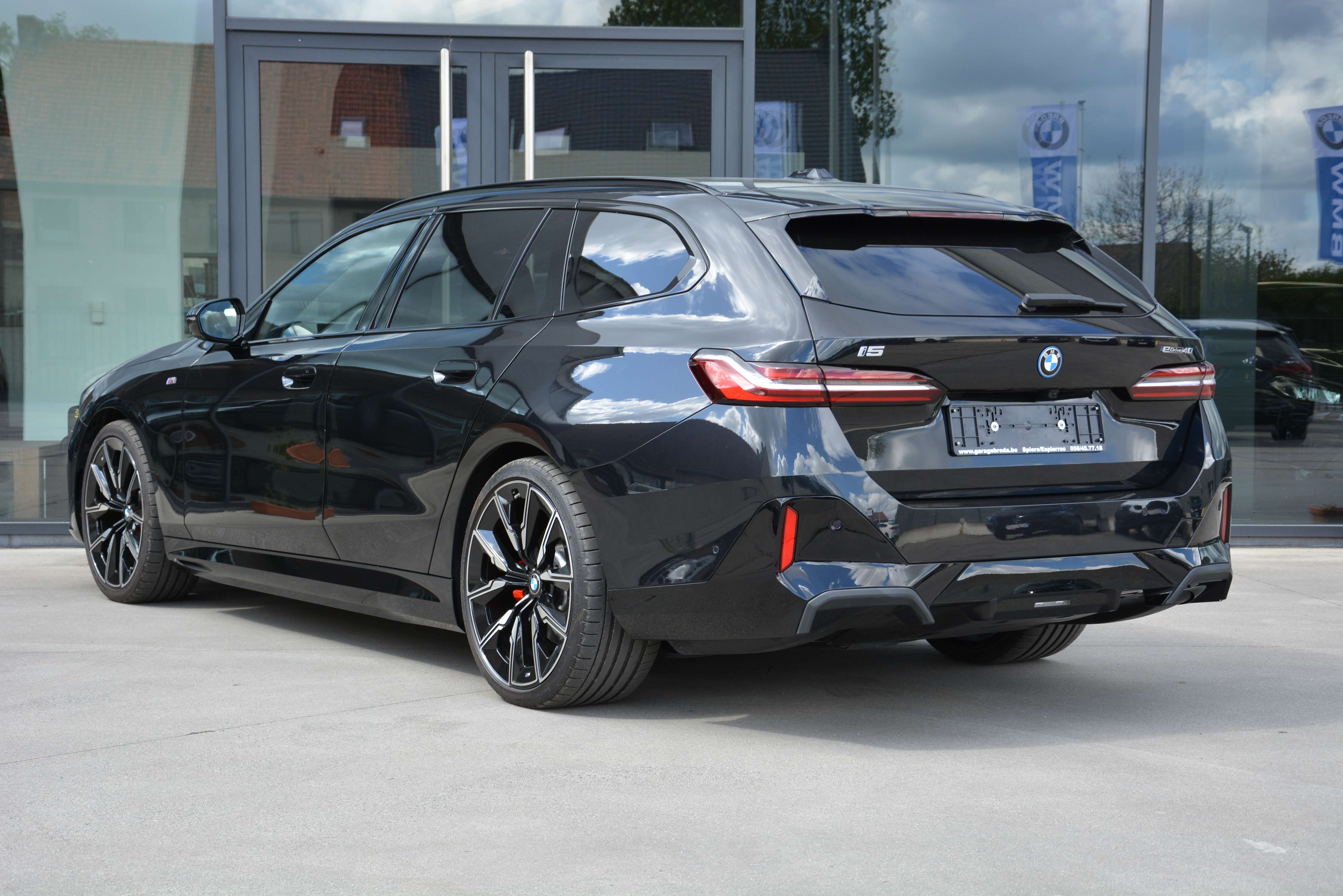 BMW i5 Touring eDrive40 M Sport Pro/INTGR STR/PANO/ACC/HUD