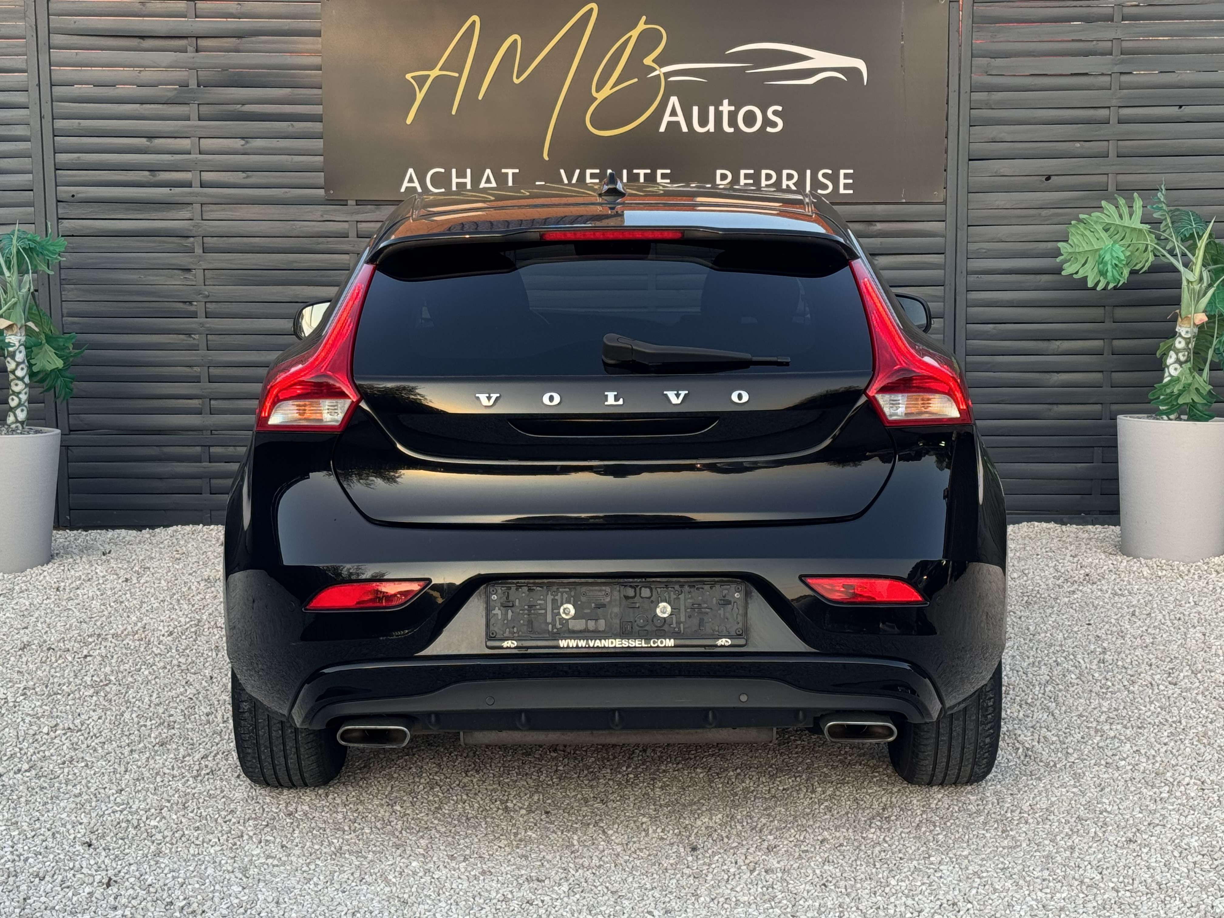 Volvo V40 1.5 T2 Sport Edition */* BOITE AUTO+GPS+CARNET