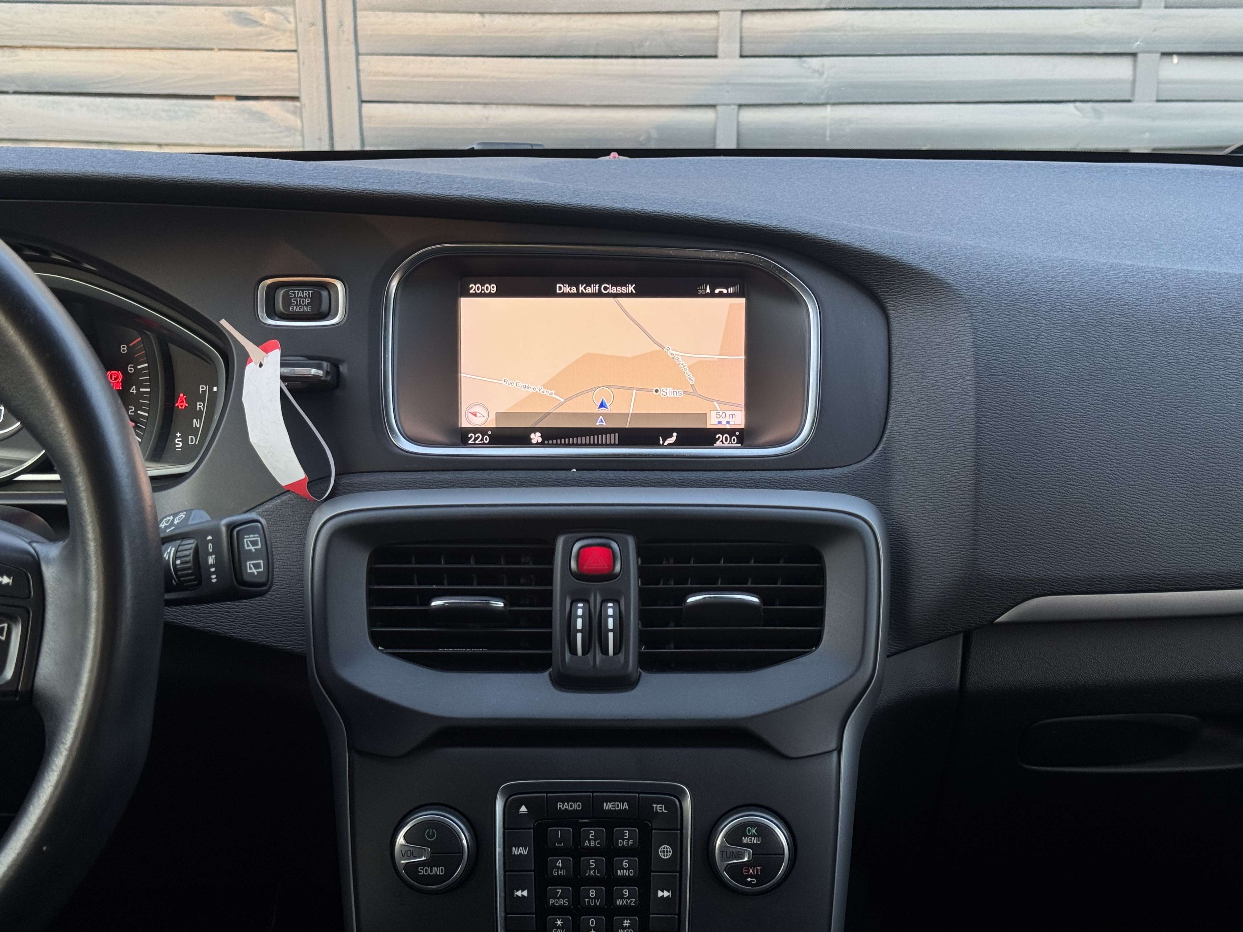 Volvo V40 1.5 T2 Sport Edition */* BOITE AUTO+GPS+CARNET