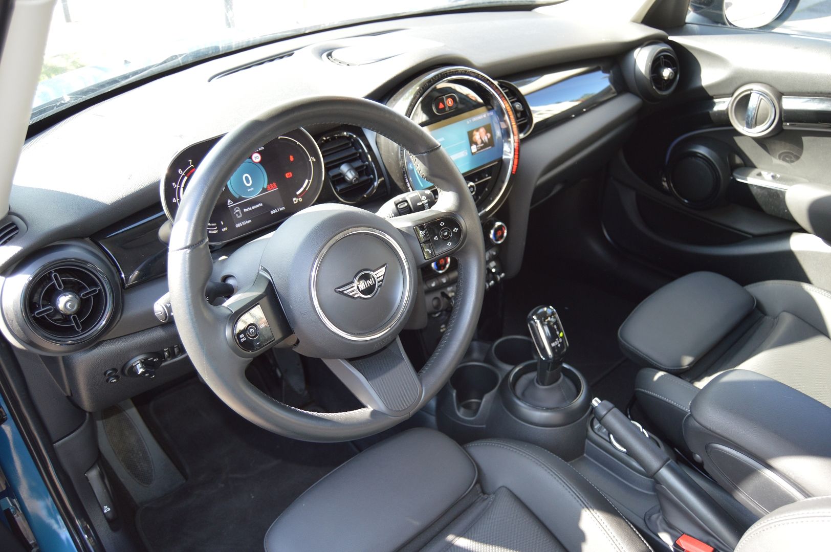 Mini MINI 5 PORTES COOPER 136CH EDITION PREMIUM PLUS BVA7