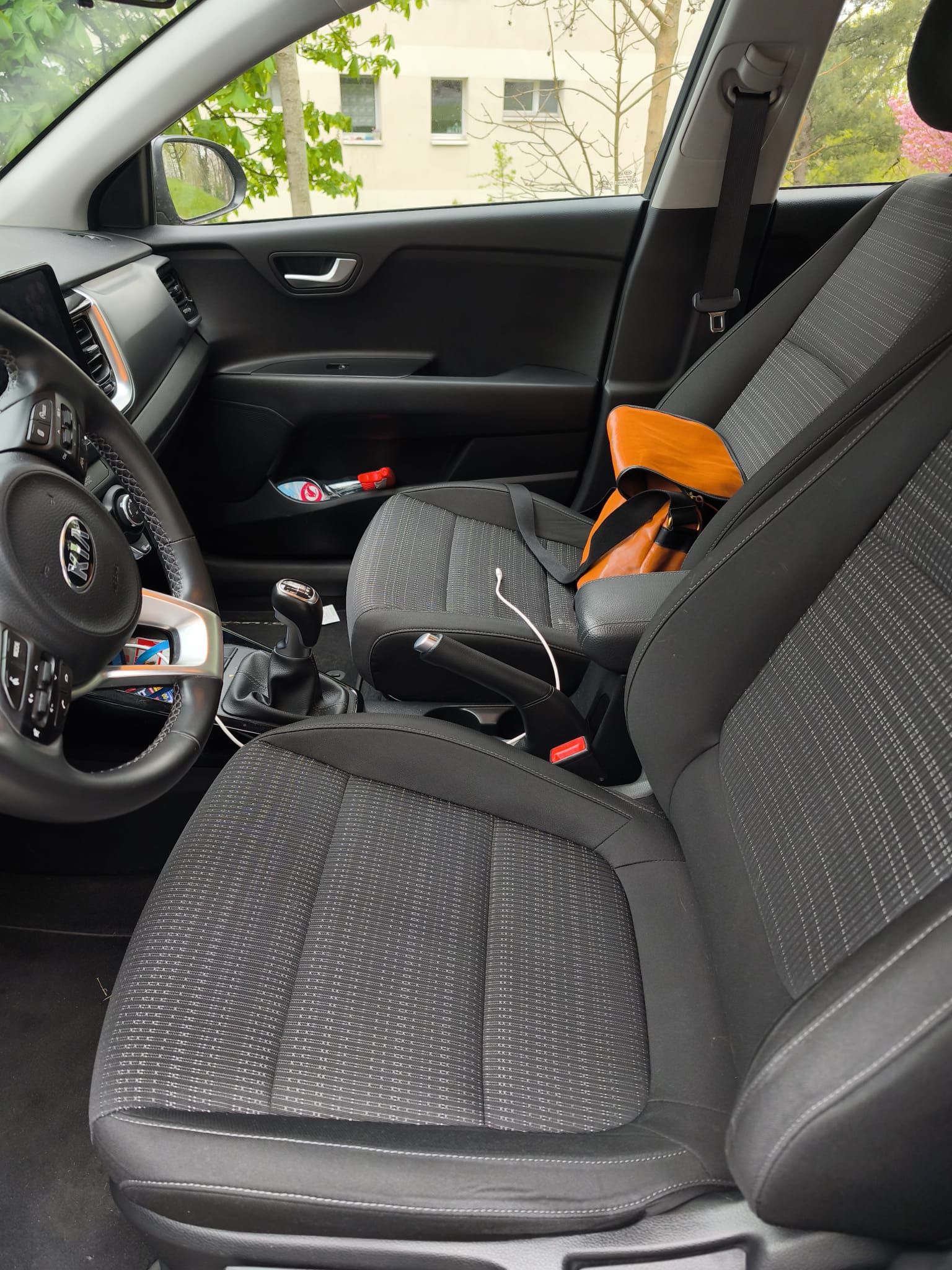Kia Stonic (2) 1.0 T-GDI 120 MHEV ACTIVE