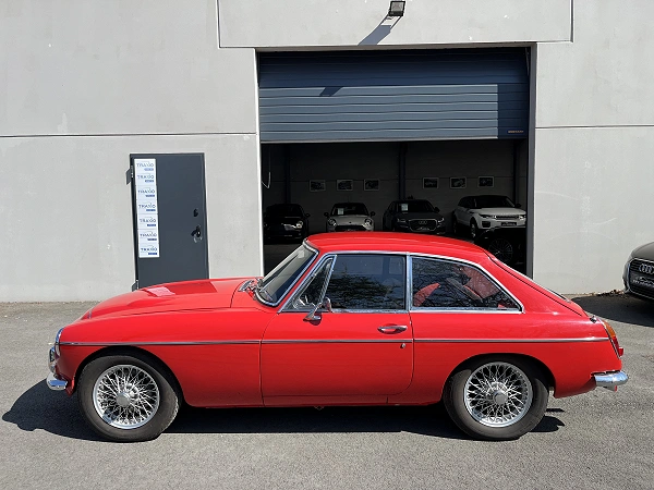 Mg mgb MGC GT 6 cyl. 3.000cc