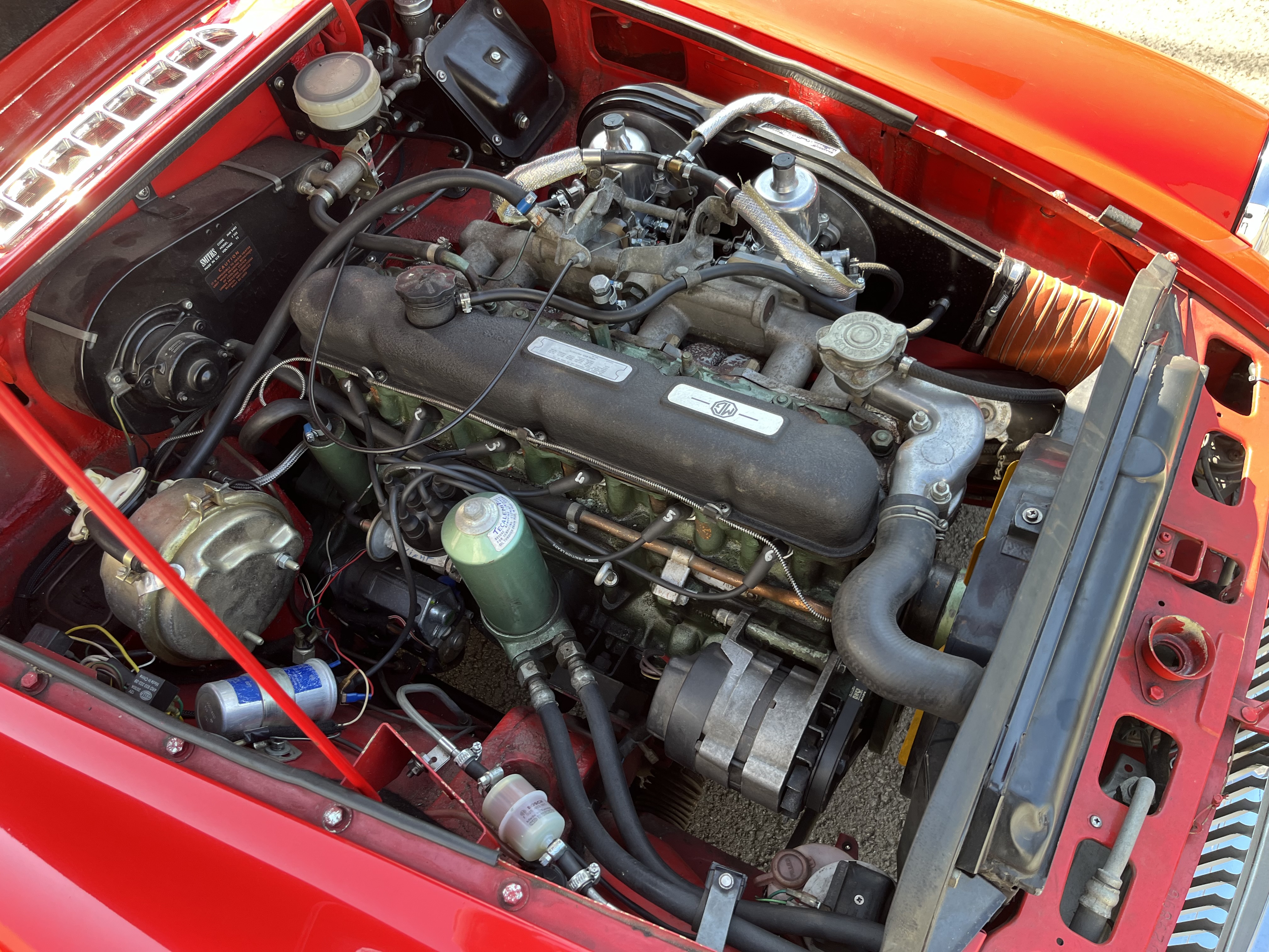 Mg mgb MGC GT 6 cyl. 3.000cc