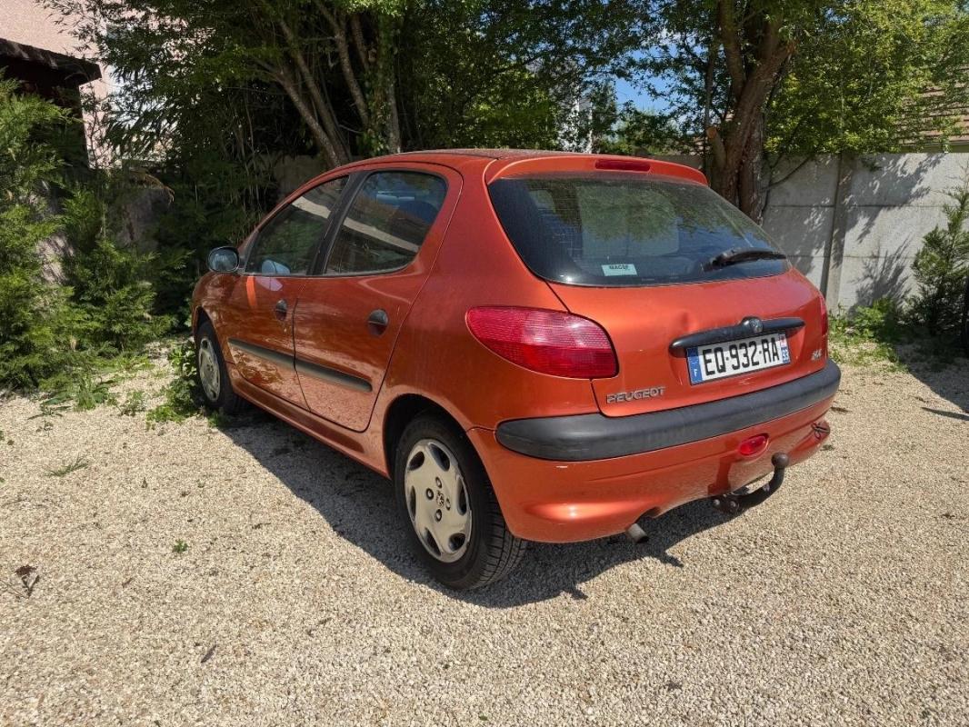 Peugeot 206 1.9 D 70 XR PRESENCE