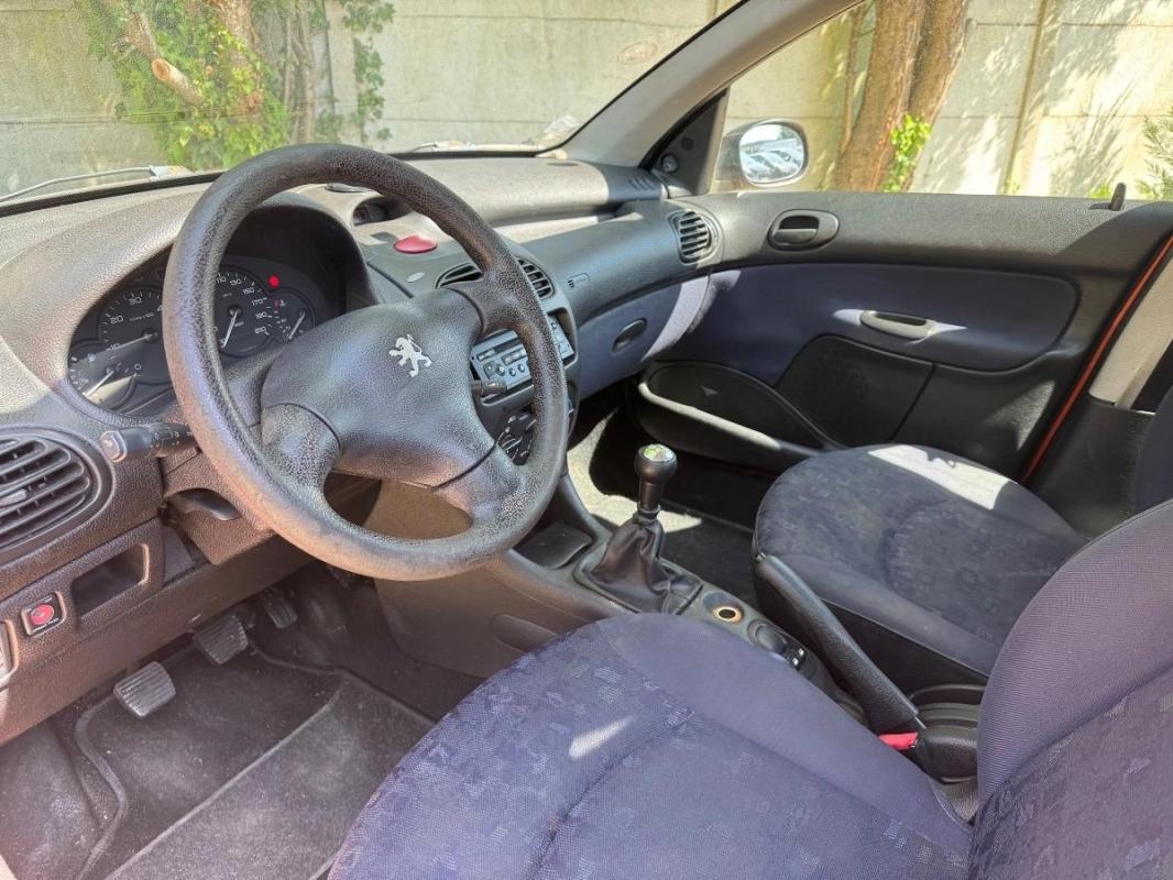 Peugeot 206 1.9 D 70 XR PRESENCE