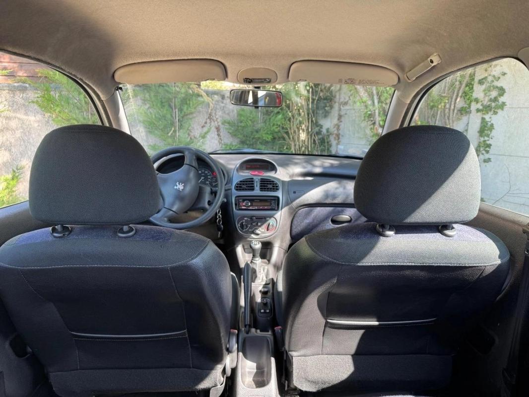 Peugeot 206 1.6 90 XT PREMIUM