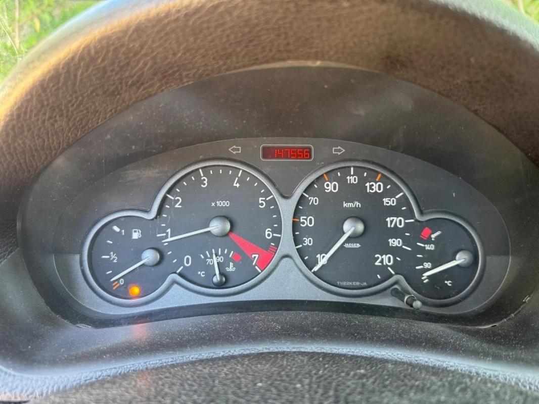 Peugeot 206 1.6 90 XT PREMIUM