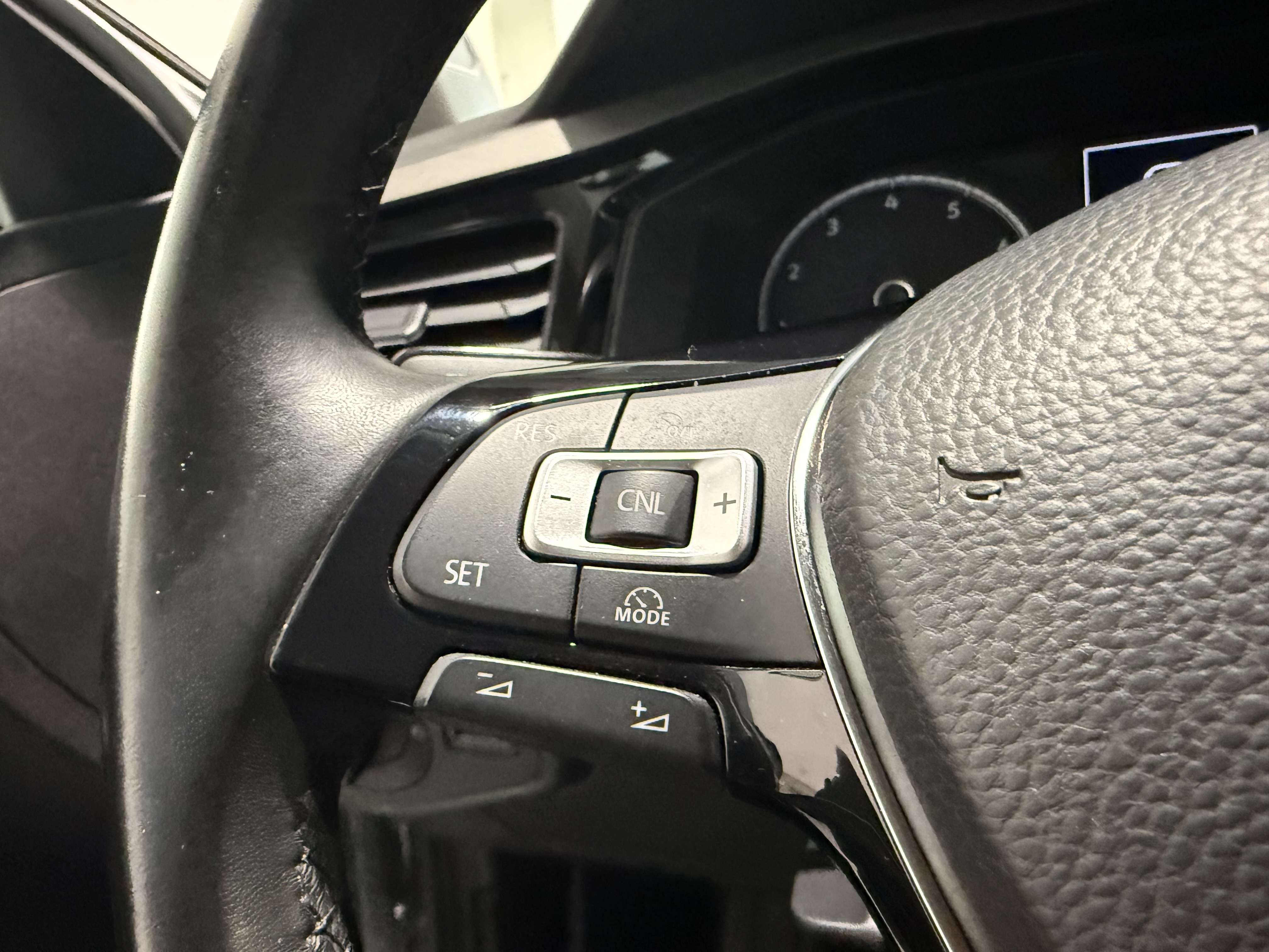 Volkswagen Polo 1.0 Benzine - GPS - Carplay
