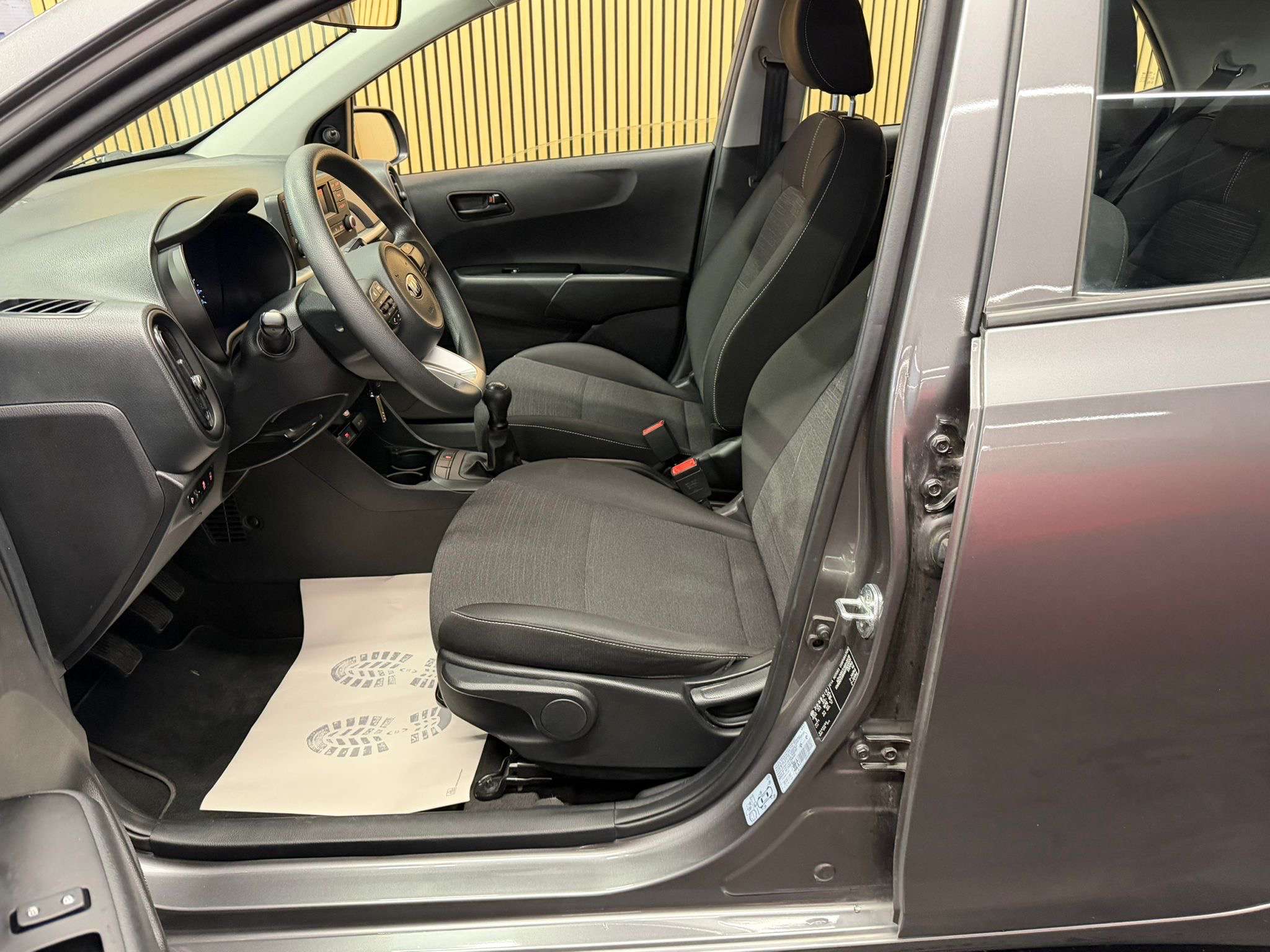 Kia Picanto 1.0i * GARANTIE 12 MOIS * 1er propriétaire *