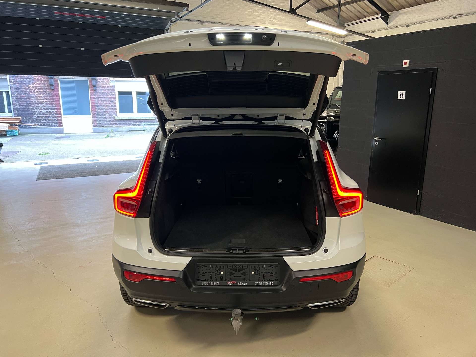 Volvo XC40 2.0 D3 AWD R-Design Geartronic *CAMERA*GARANTIE*
