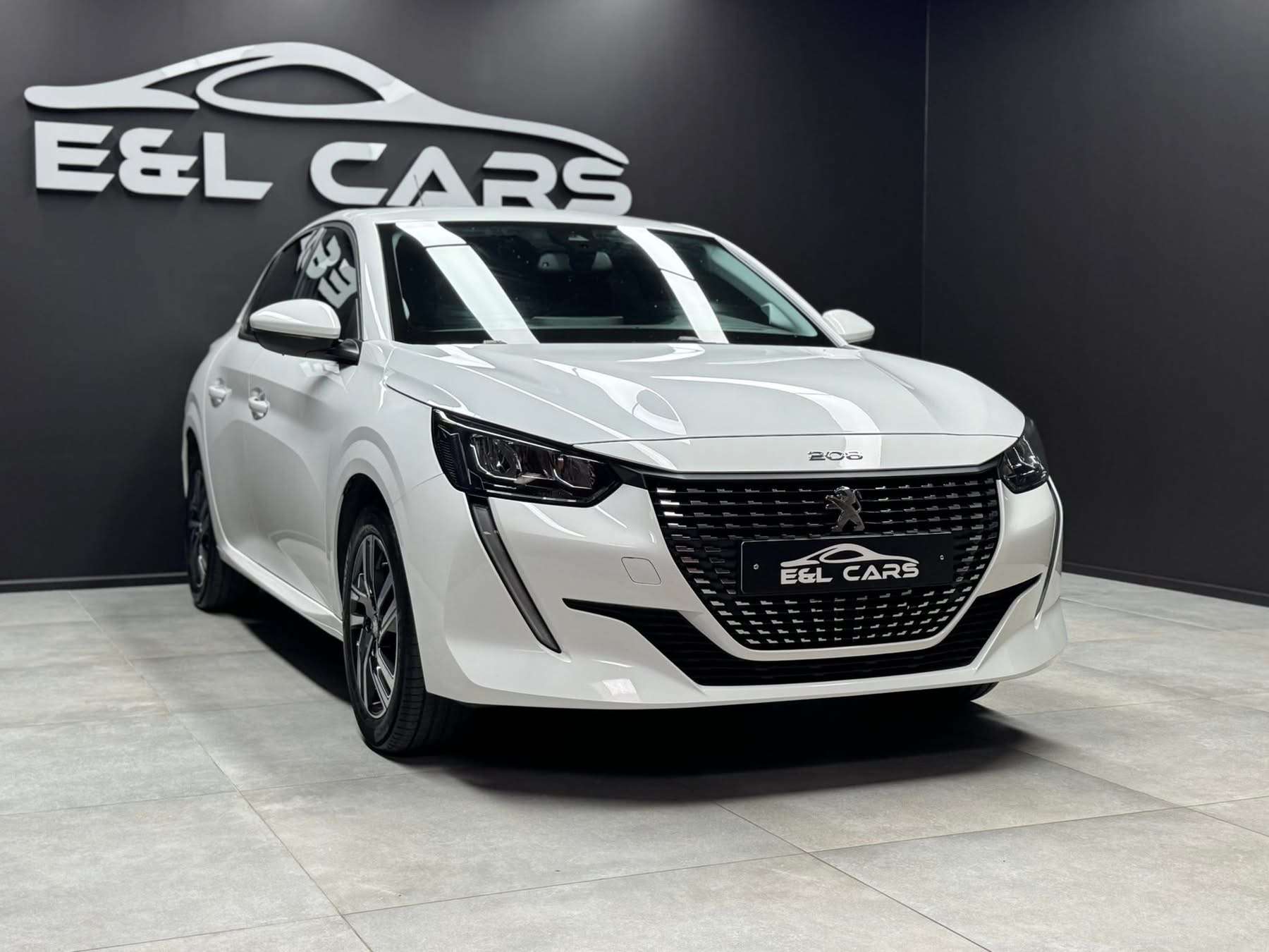 Peugeot 208 208 1.5 BlueHDi Allure Pack **12 mois de garantie**