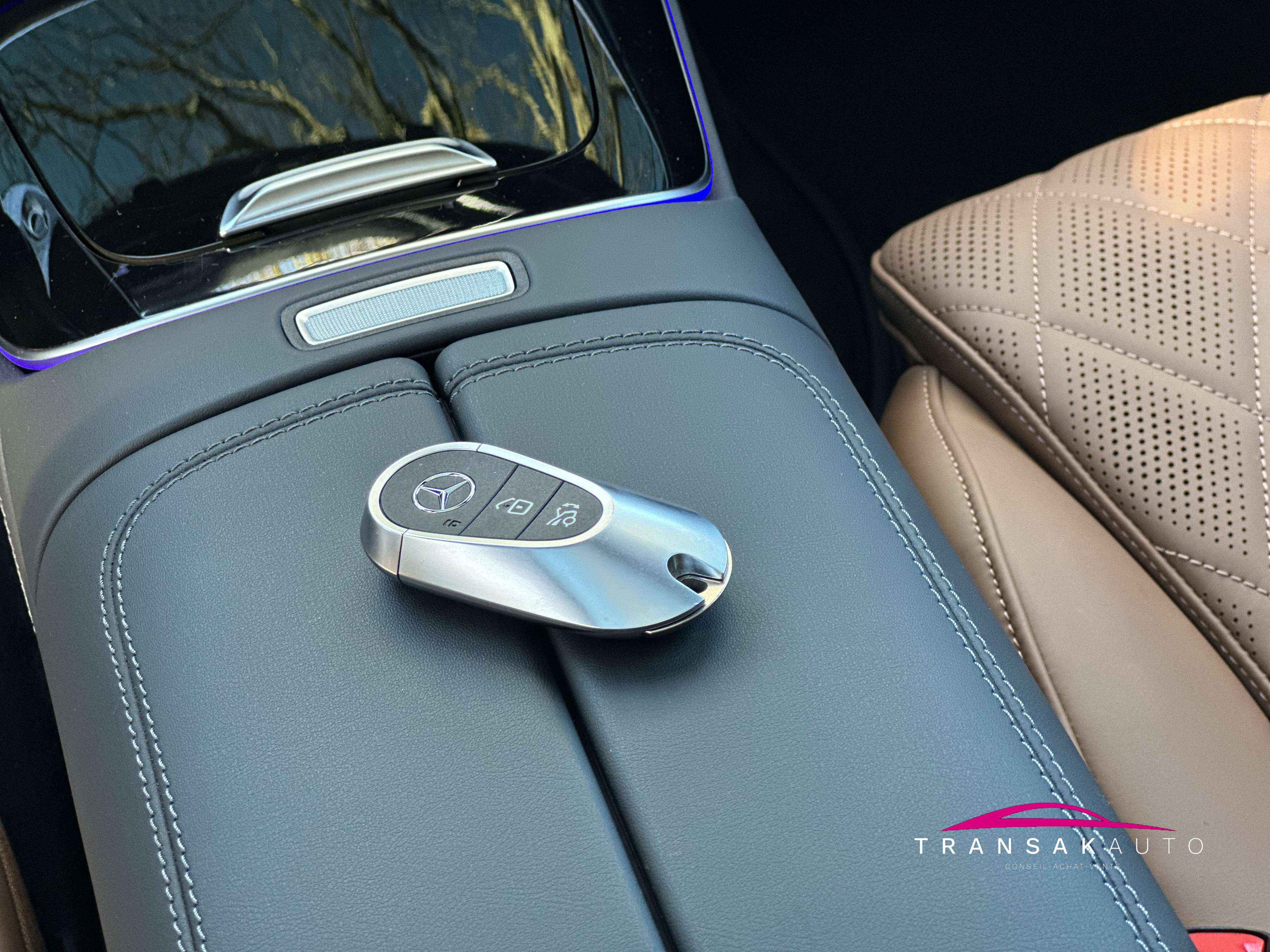 Mercedes-Benz E 300 PHEV AMG Line Premium Plus Hybrid - SUPERSCREEN + FULL OPTION + GARANTIE