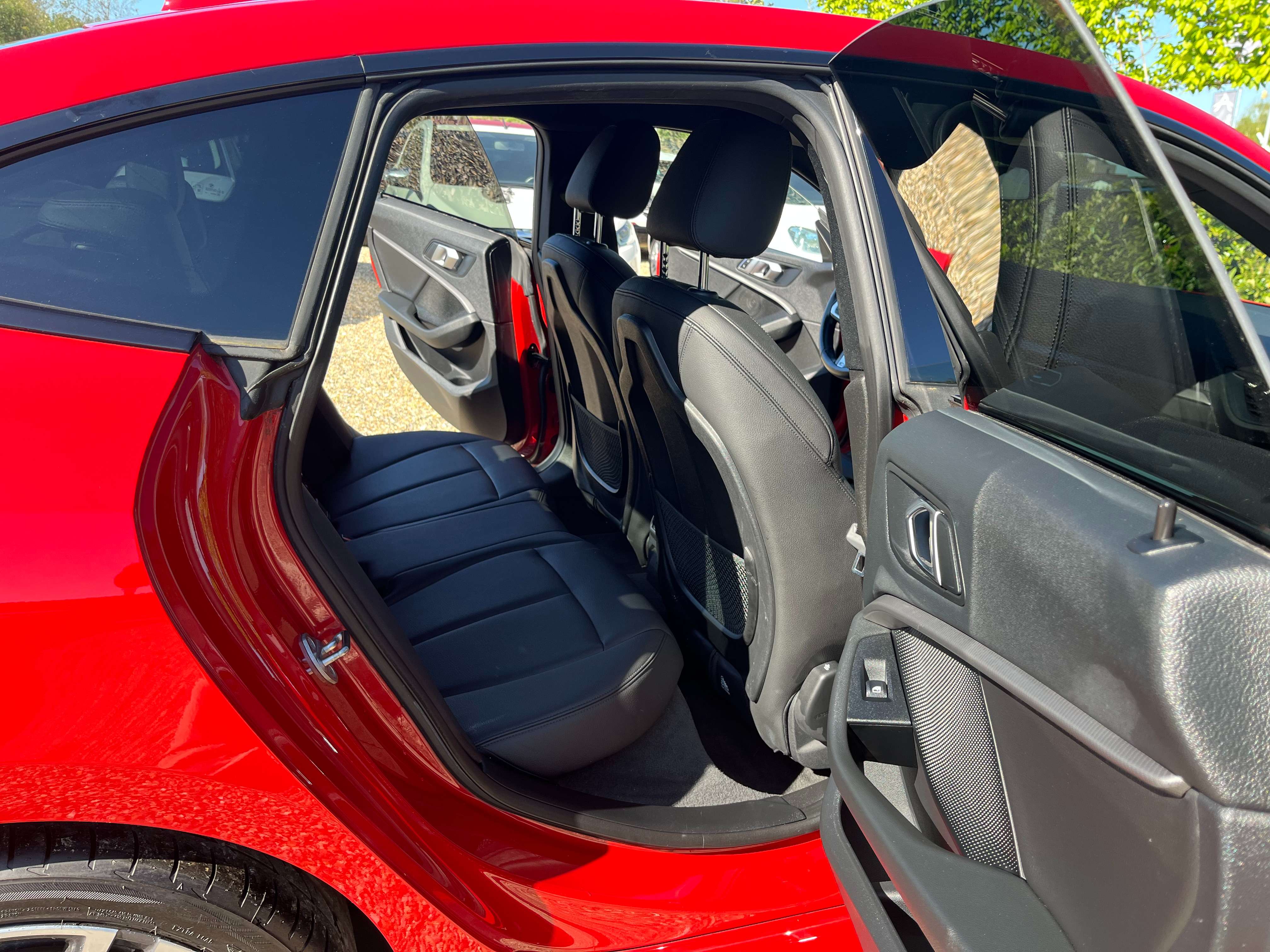 BMW 218 i Gran Coupé *PACK M*CARPLAY*1ER PROPRIO*GARANTIE*