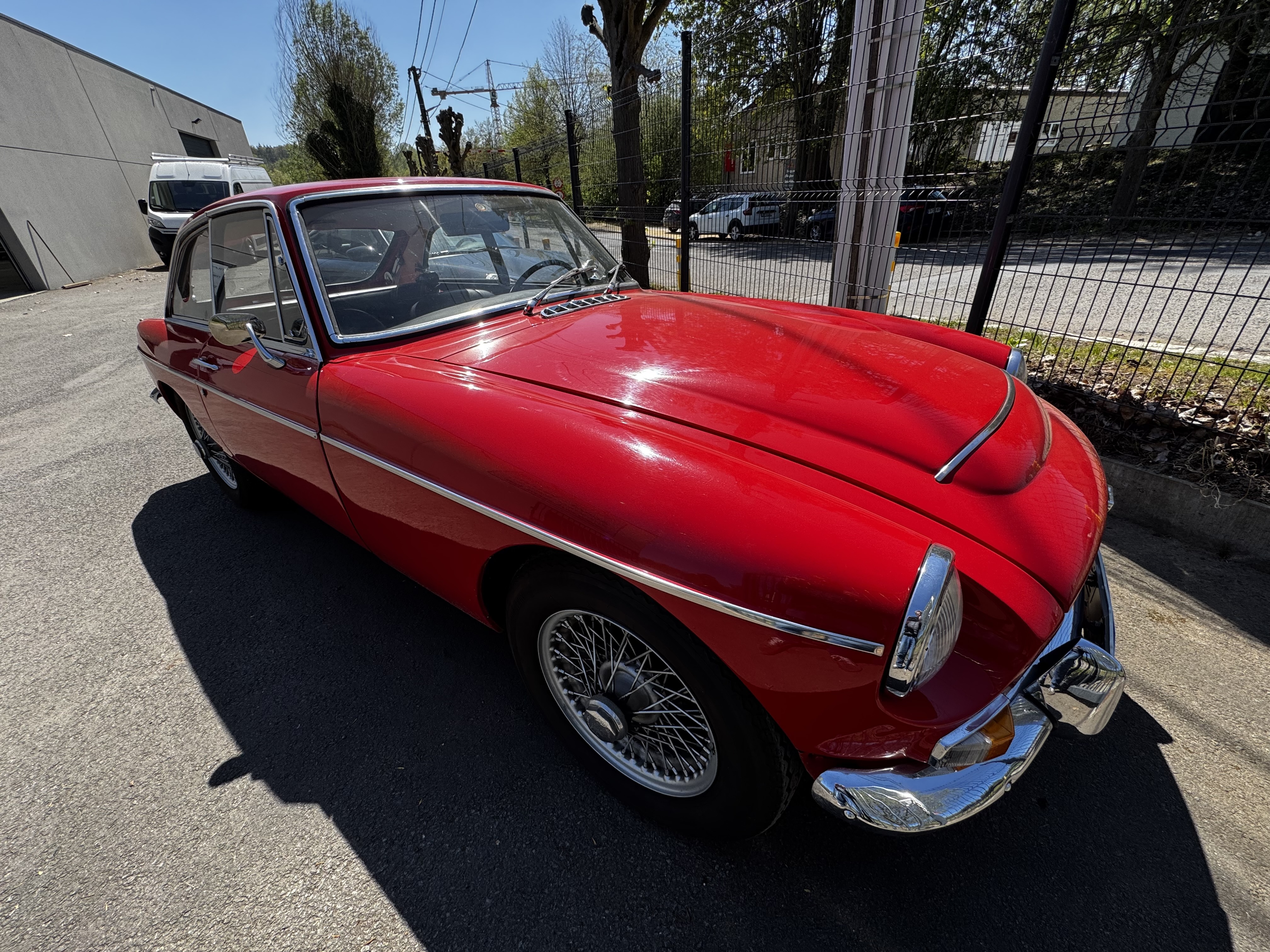 Mg mgb MGC GT 6 cyl. 3.000cc