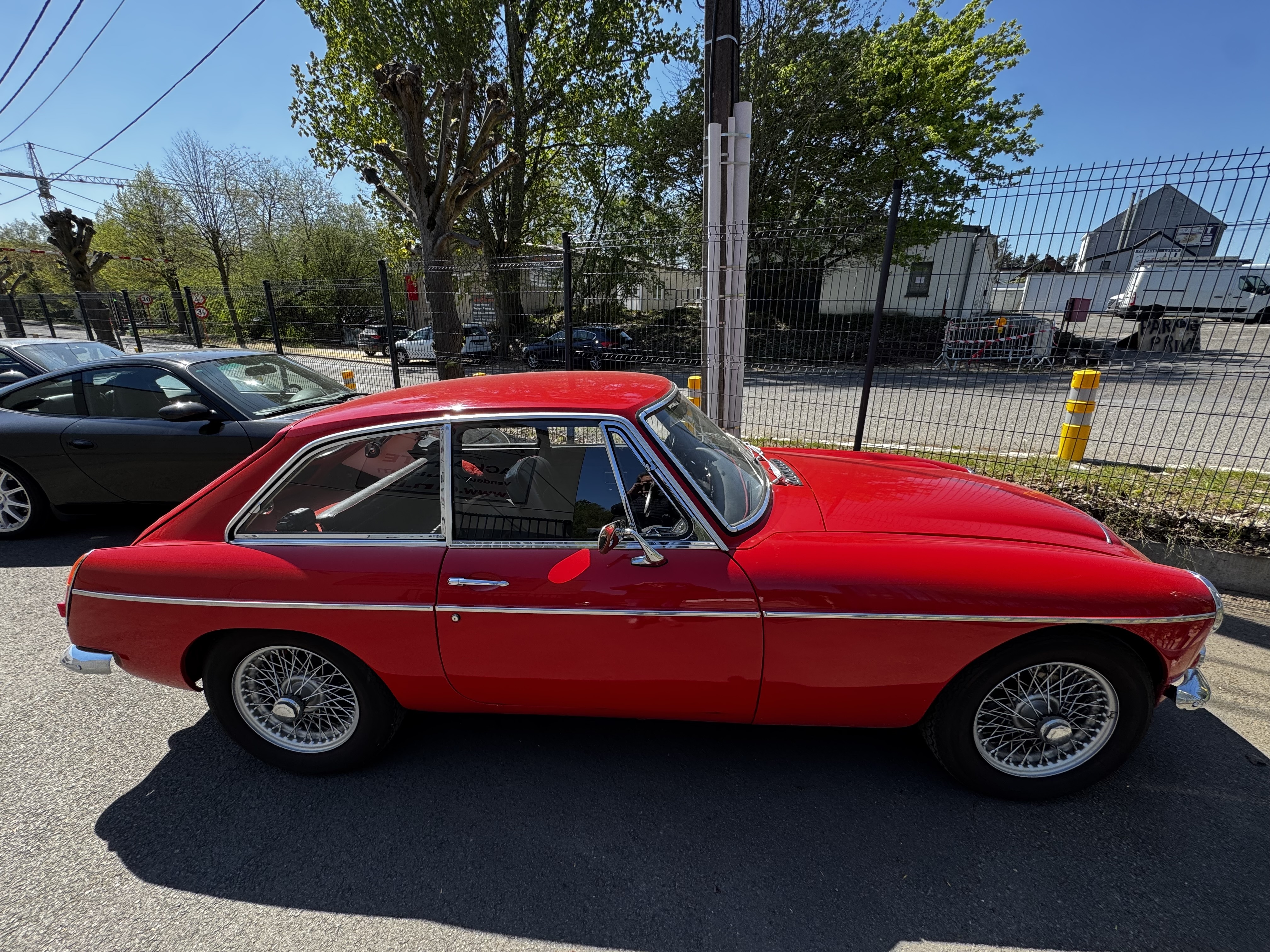 Mg mgb MGC GT 6 cyl. 3.000cc