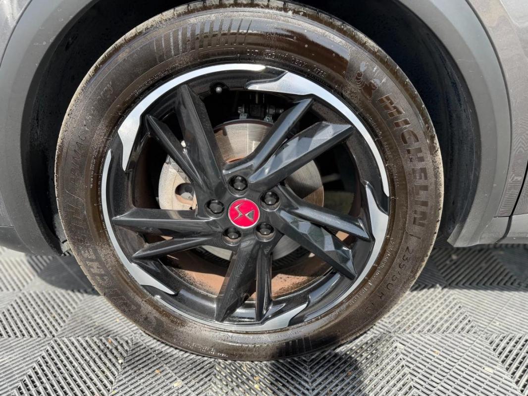 Ds 7 Crossback 2.0 BLUEHDI 180 PERFORMANCE LINE PLUS EAT BVA-ENTRETIEN -1ERE MAIN