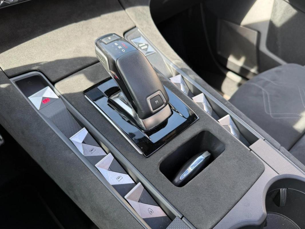 Ds 7 Crossback 2.0 BLUEHDI 180 PERFORMANCE LINE PLUS EAT BVA-ENTRETIEN -1ERE MAIN