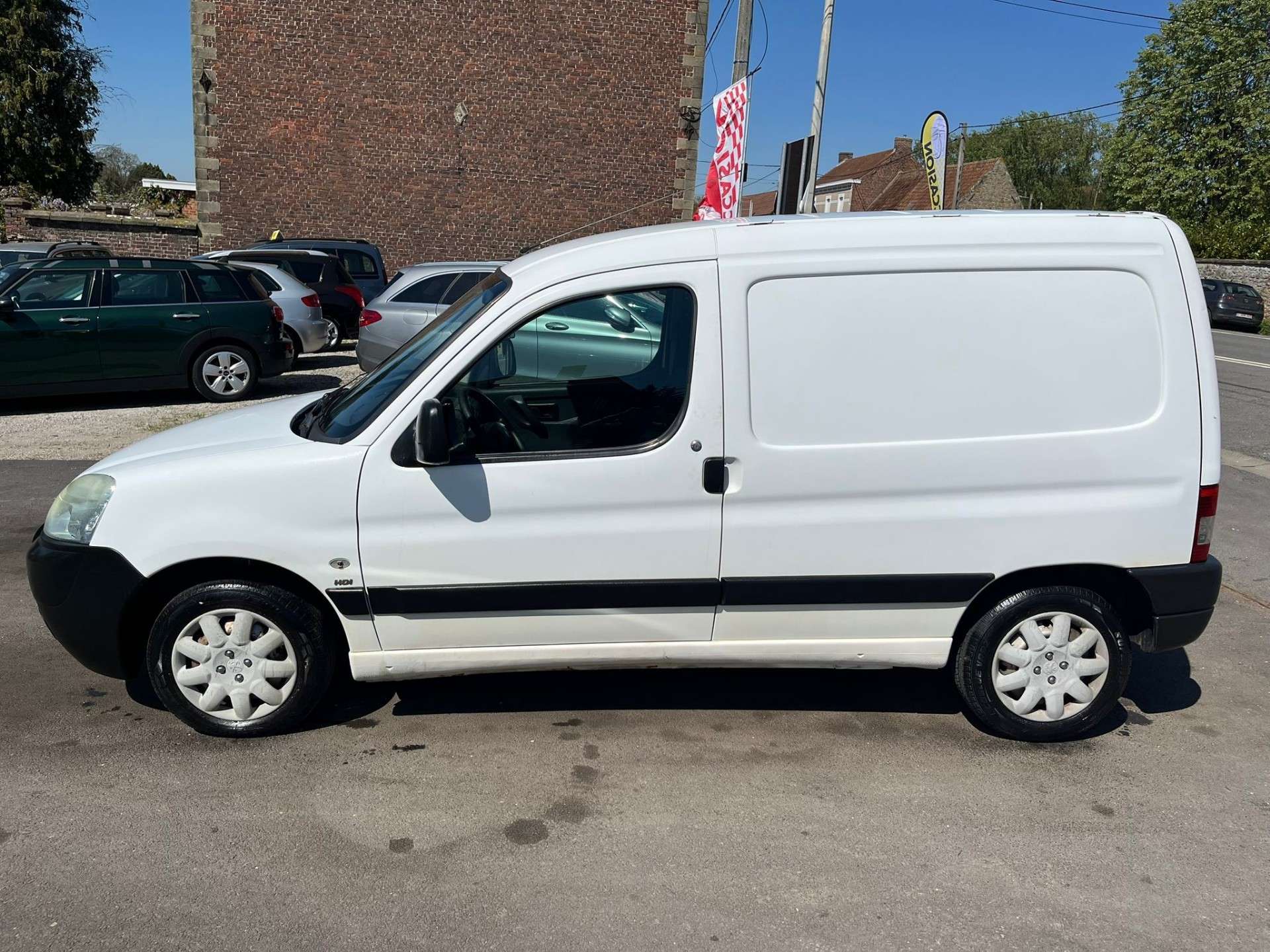 Peugeot Partner 1.6 HDi *** CLIM/ATTACHE REMORQUE ***