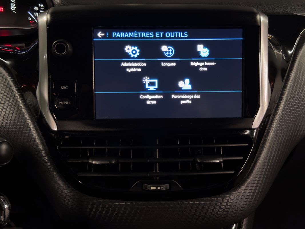 Peugeot 208 PHASE 2 TECH EDITION 1.2 82 Cv APPLE CARPLAY & ANDROID 5 PORTES ECRAN GPS - Garantie 1an