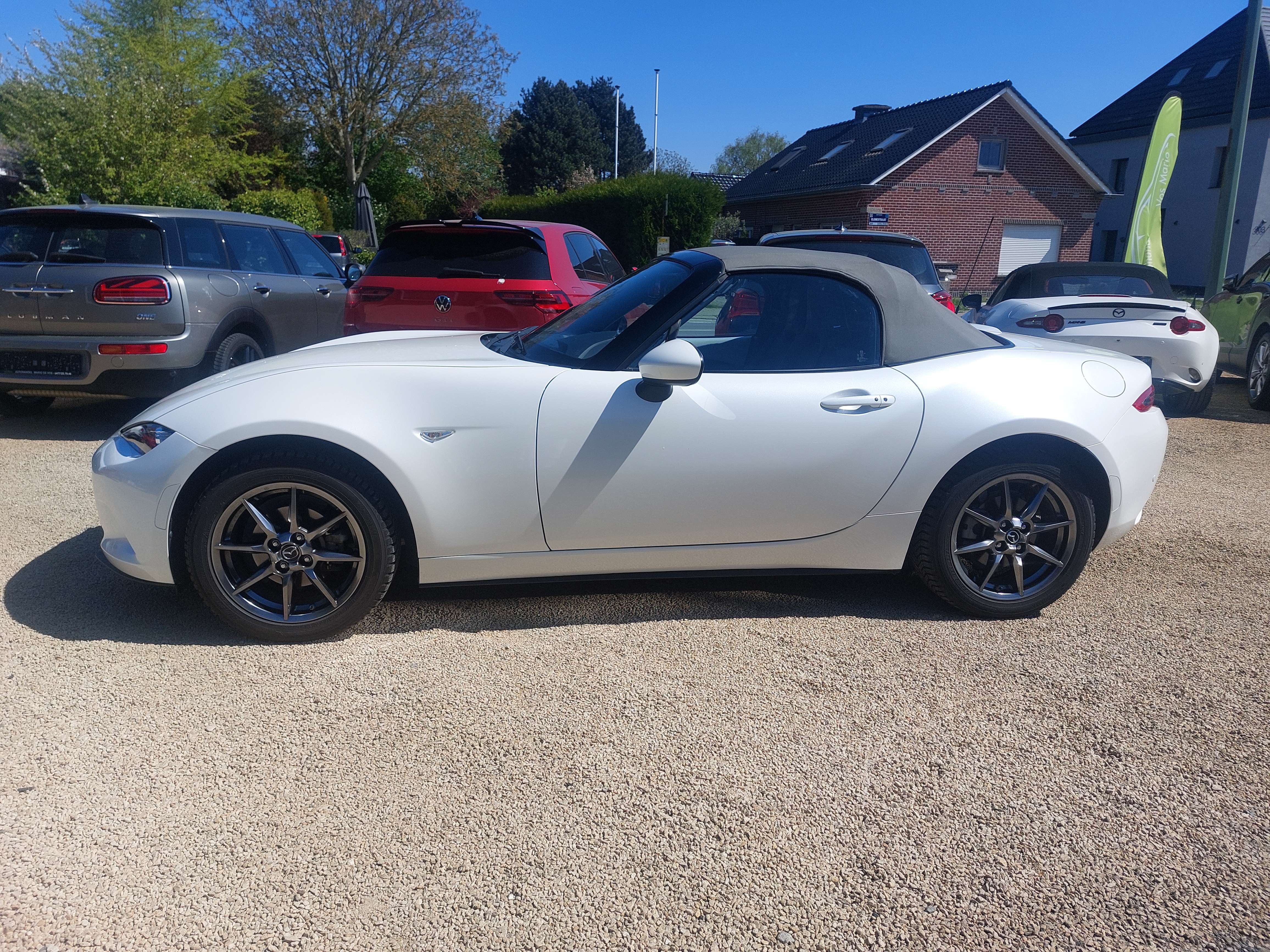 Mazda MX-5 MX-5 1.5i Skyactiv-G * Bordeaux interieur * Grijze softop * NIEUWSTAAT!!!