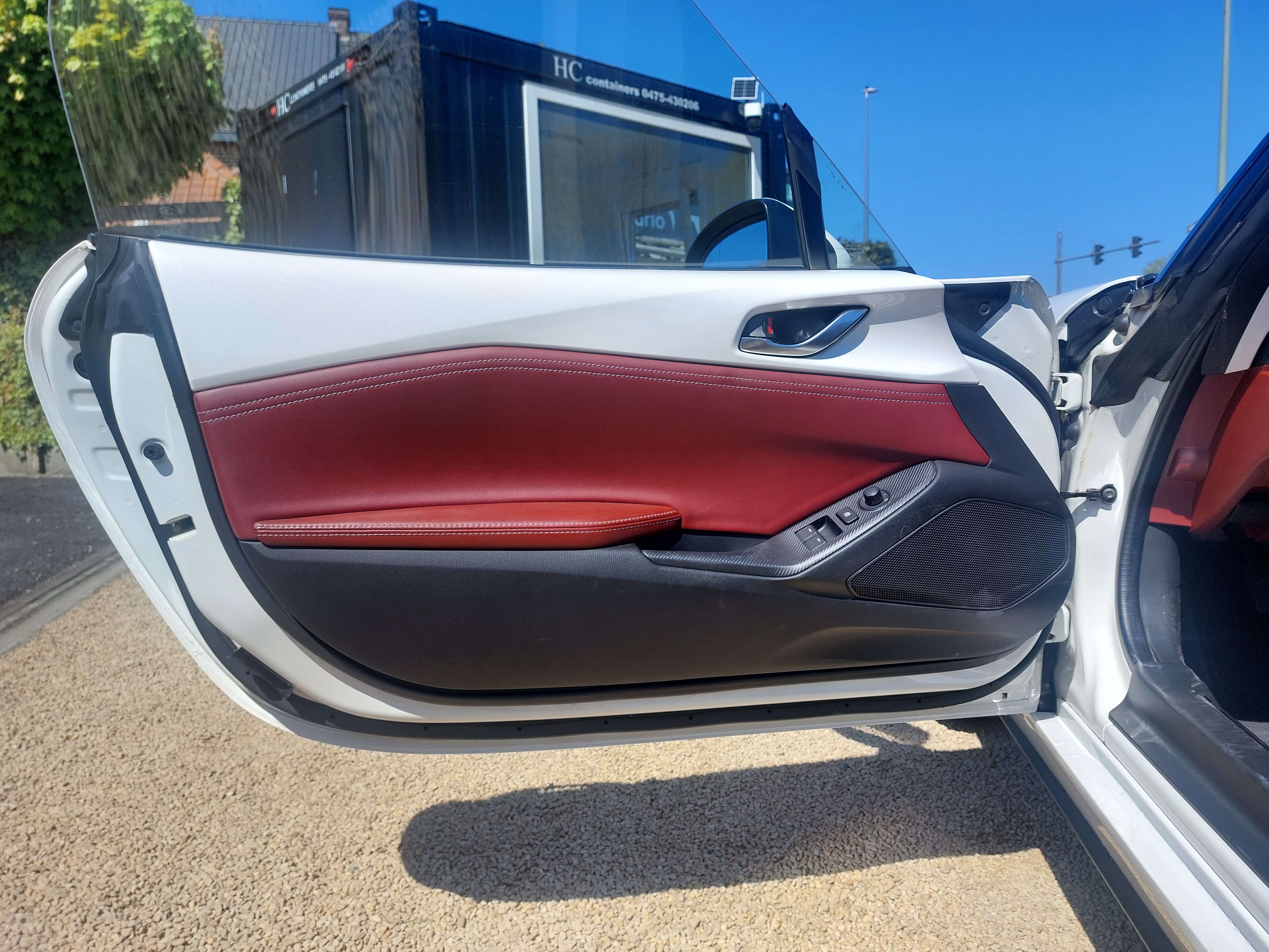 Mazda MX-5 MX-5 1.5i Skyactiv-G * Bordeaux interieur * Grijze softop * NIEUWSTAAT!!!