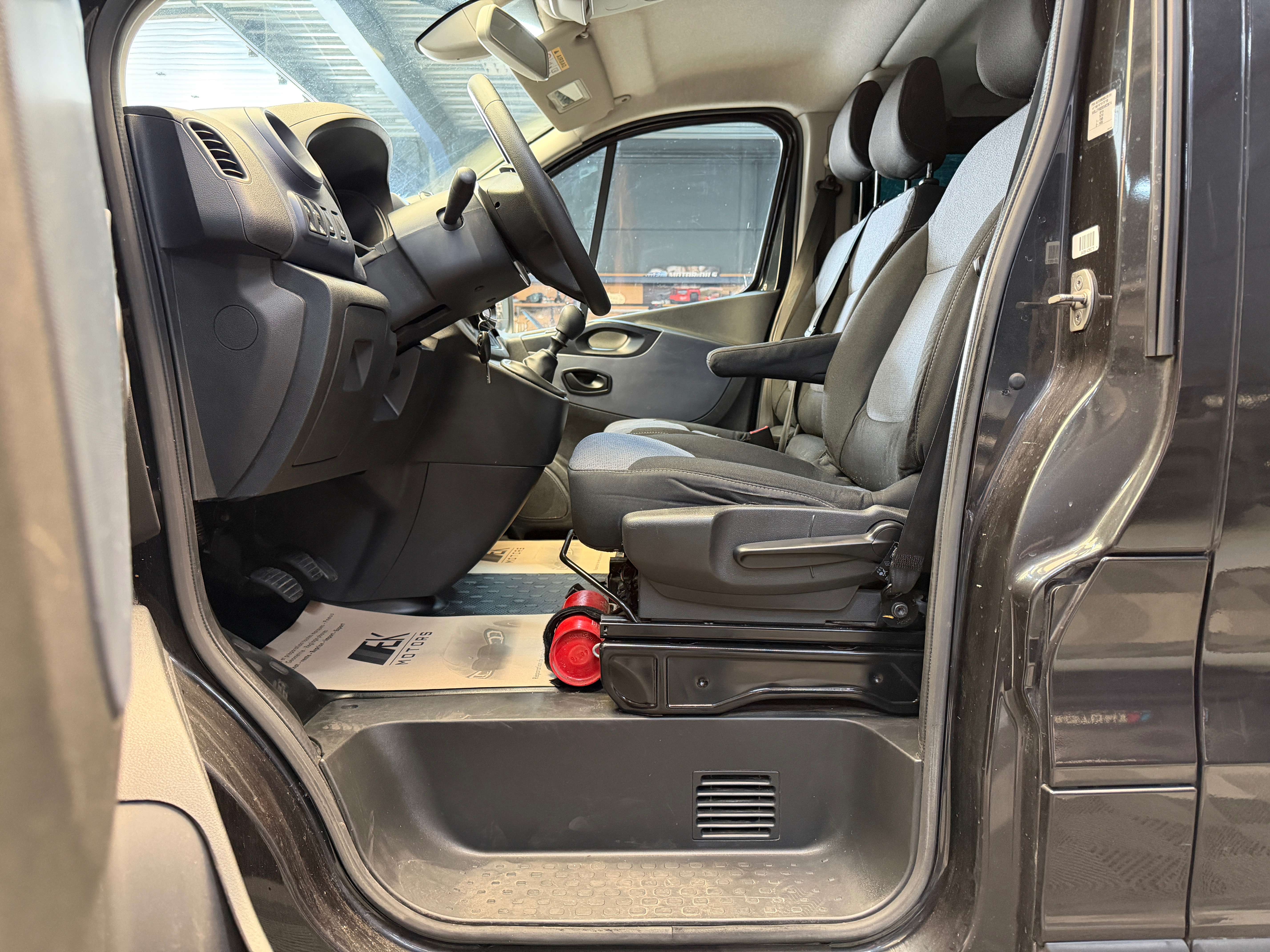Opel Vivaro °9-P°EU6B°GPS°BLUETOOTH°J.ALU