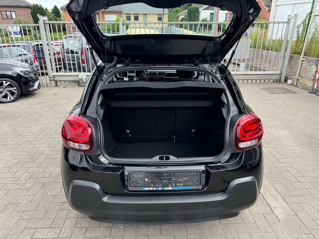 Citroen C3 1.2i Benzine - Airco ** 1 JAAR GARANTIE ** !!