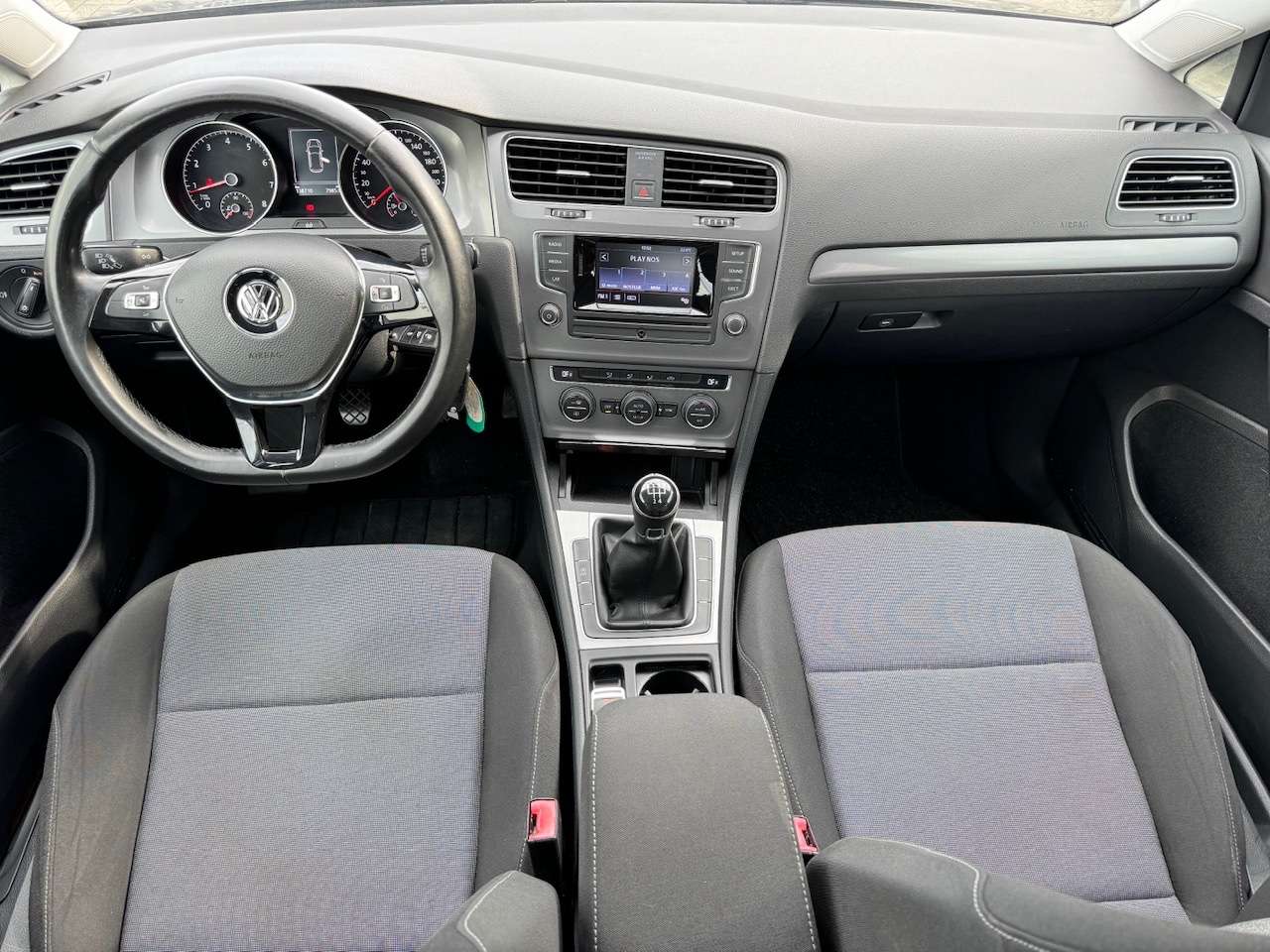 Volkswagen Golf 1.2 TSI BlueMotion ** 1 JAAR GARANTIE ** !!