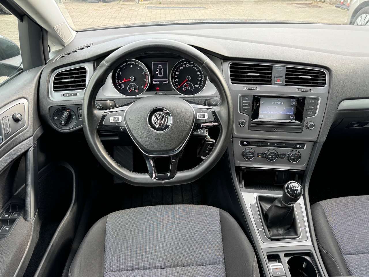 Volkswagen Golf 1.2 TSI BlueMotion ** 1 JAAR GARANTIE ** !!