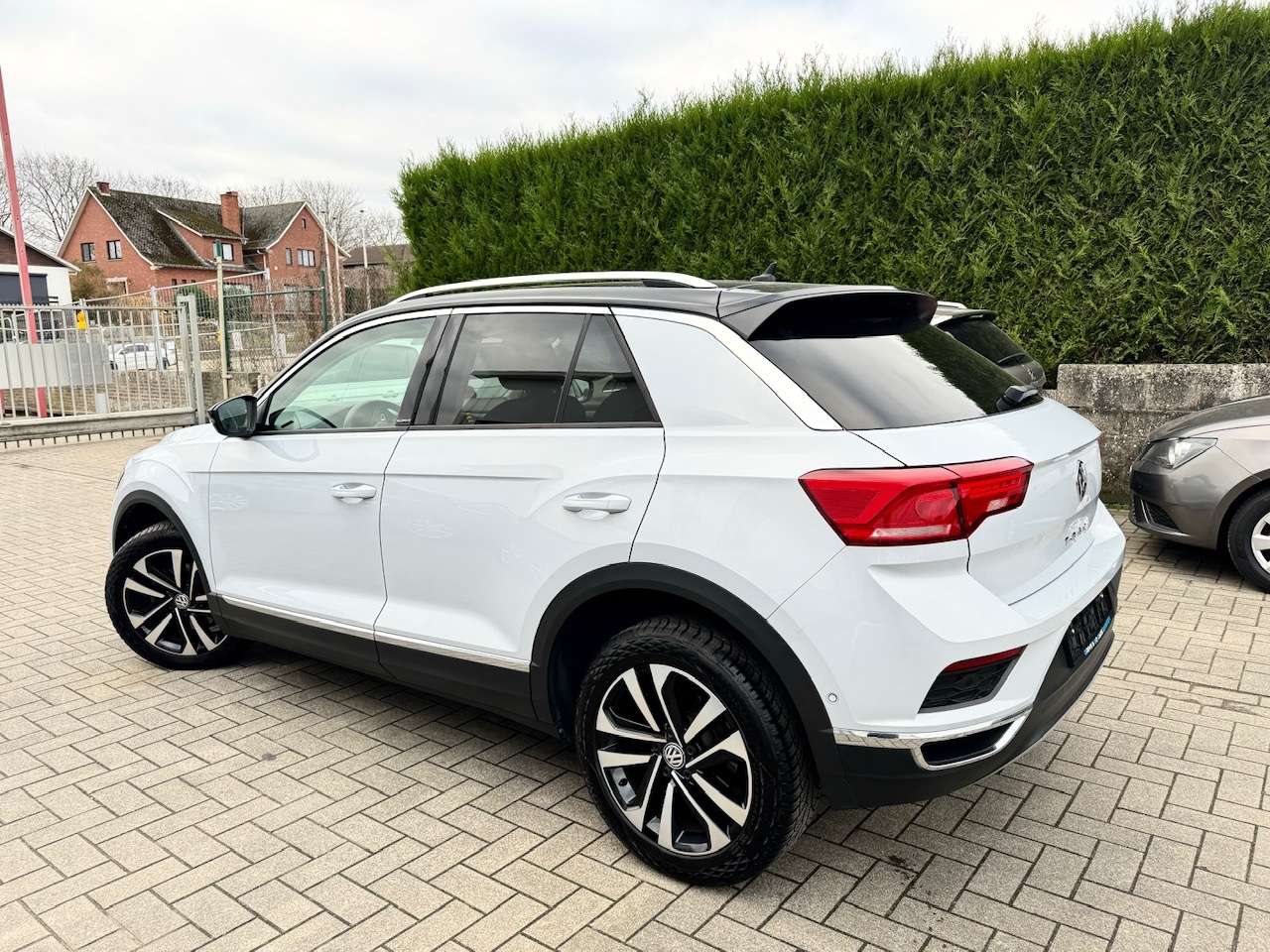 Volkswagen T-Roc 1.0 TSI OPF IQ DRIVE ** 1 JAAR GARANTIE ** !!