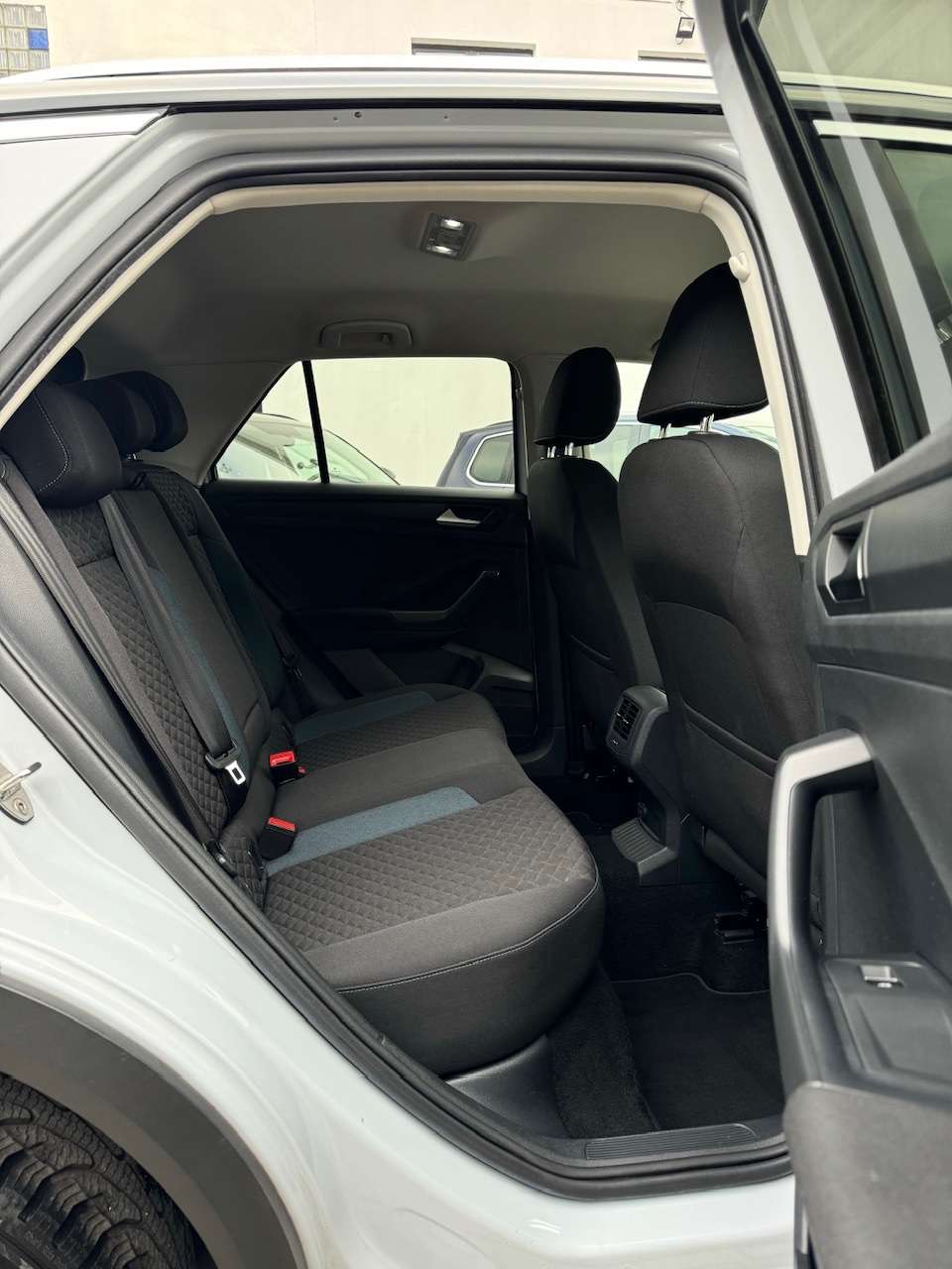 Volkswagen T-Roc 1.0 TSI OPF IQ DRIVE ** 1 JAAR GARANTIE ** !!