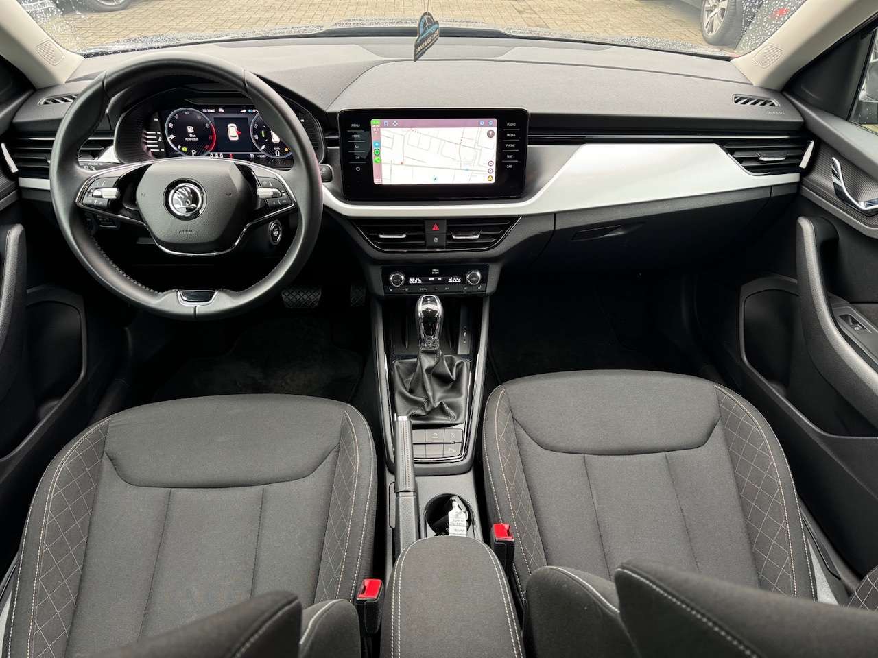 Skoda Kamiq 1.0 TSI DSG - CarPlay ** 1 JAAR GARANTIE ** !!