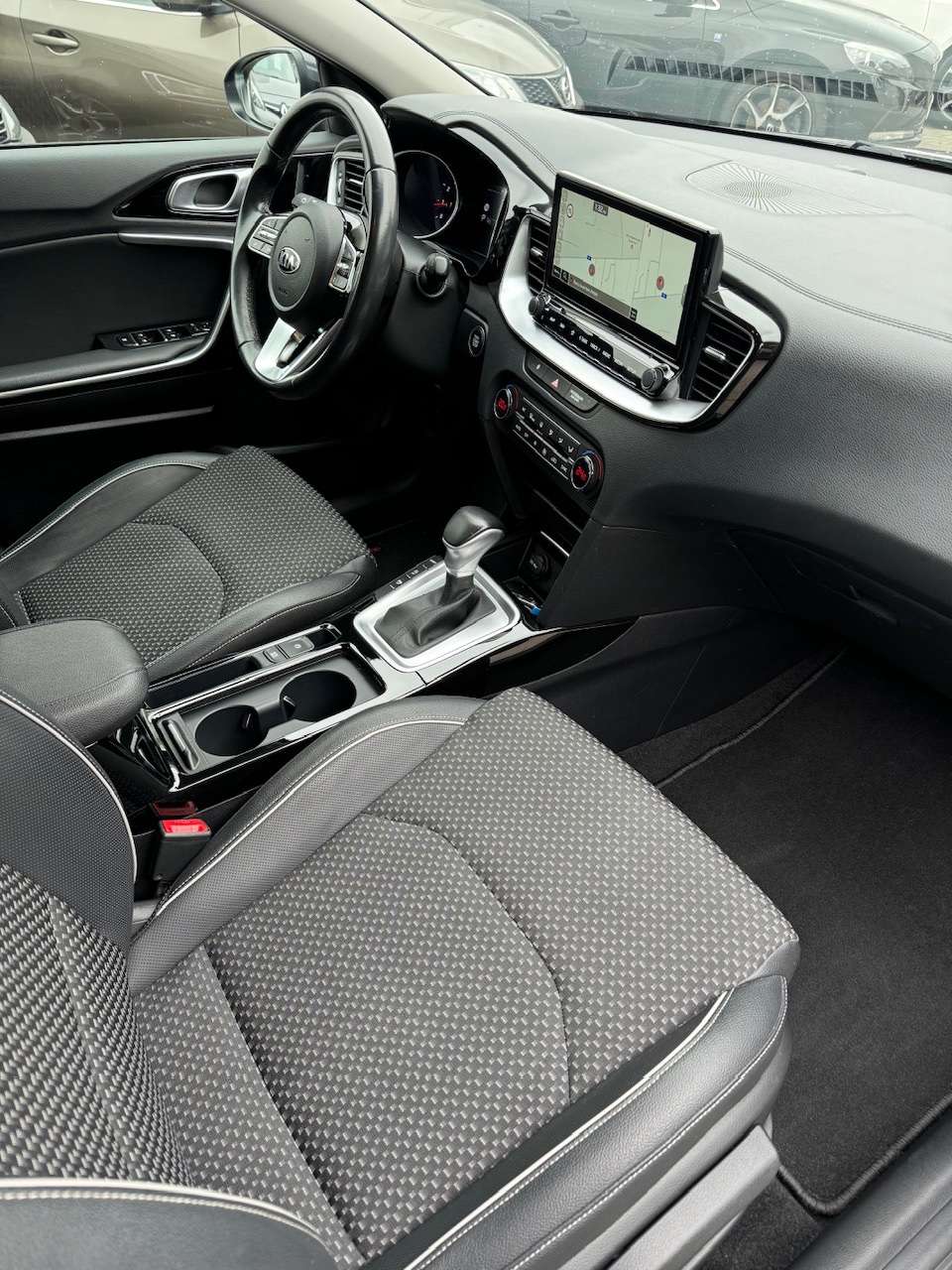 Kia Ceed SW / cee'd SW Ceed 1.5 T-GDI DCT7 CarPlay ** 1 JAAR GARANTIE **
