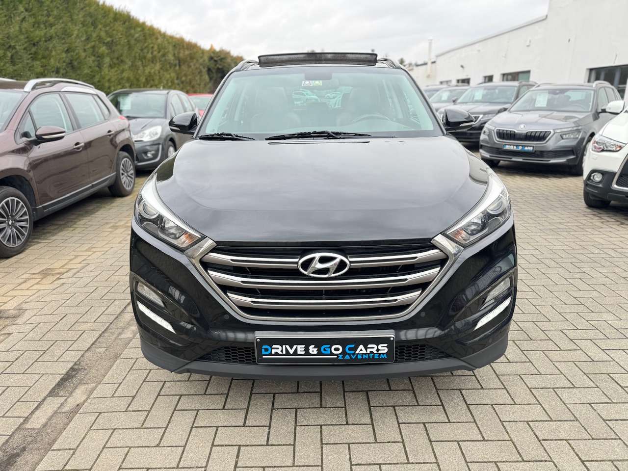 Hyundai TUCSON 1.7 CRDi 2WD Launch Edition - Panoramische dak