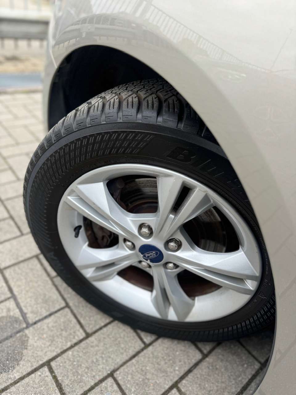 Ford Grand C-Max 1.5 TDCi Titanium ** 1 JAAR GARANTIE ** !!