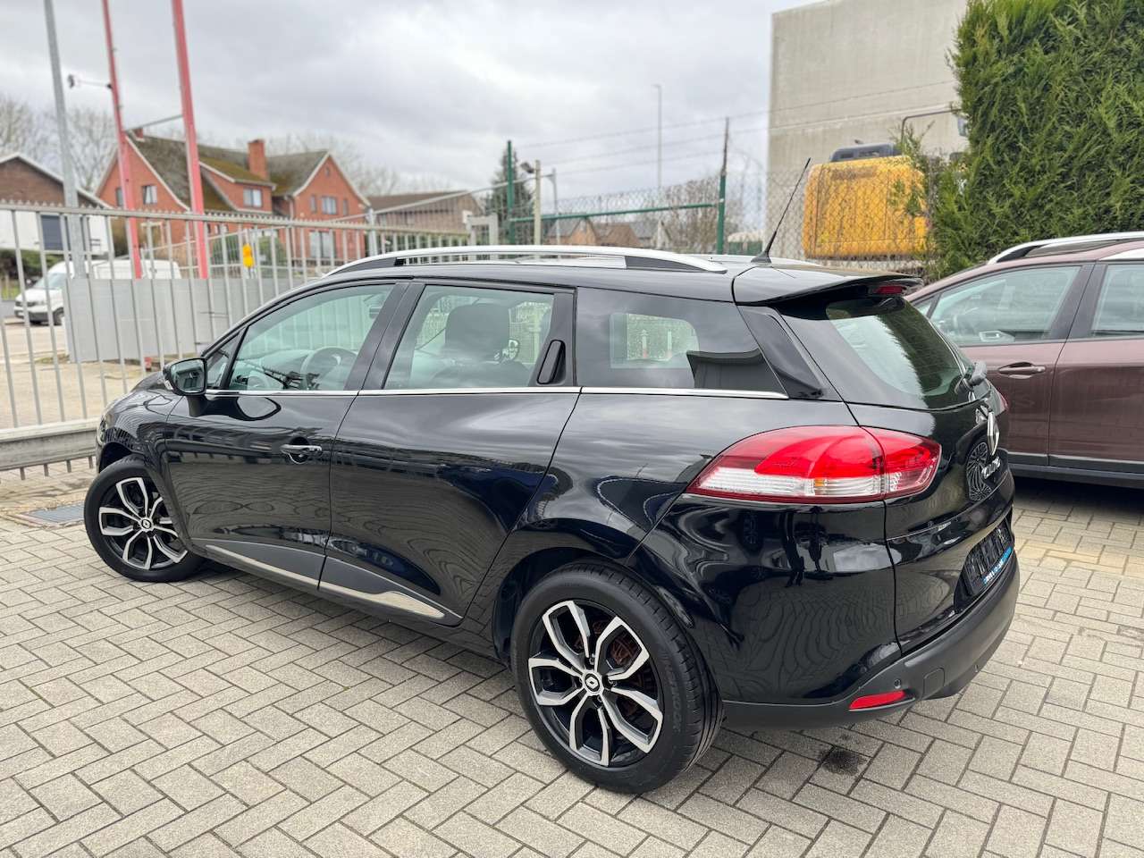 Renault Clio 0.9 TCe BASS REFLEX ** 1 JAAR GARANTIE ** !!